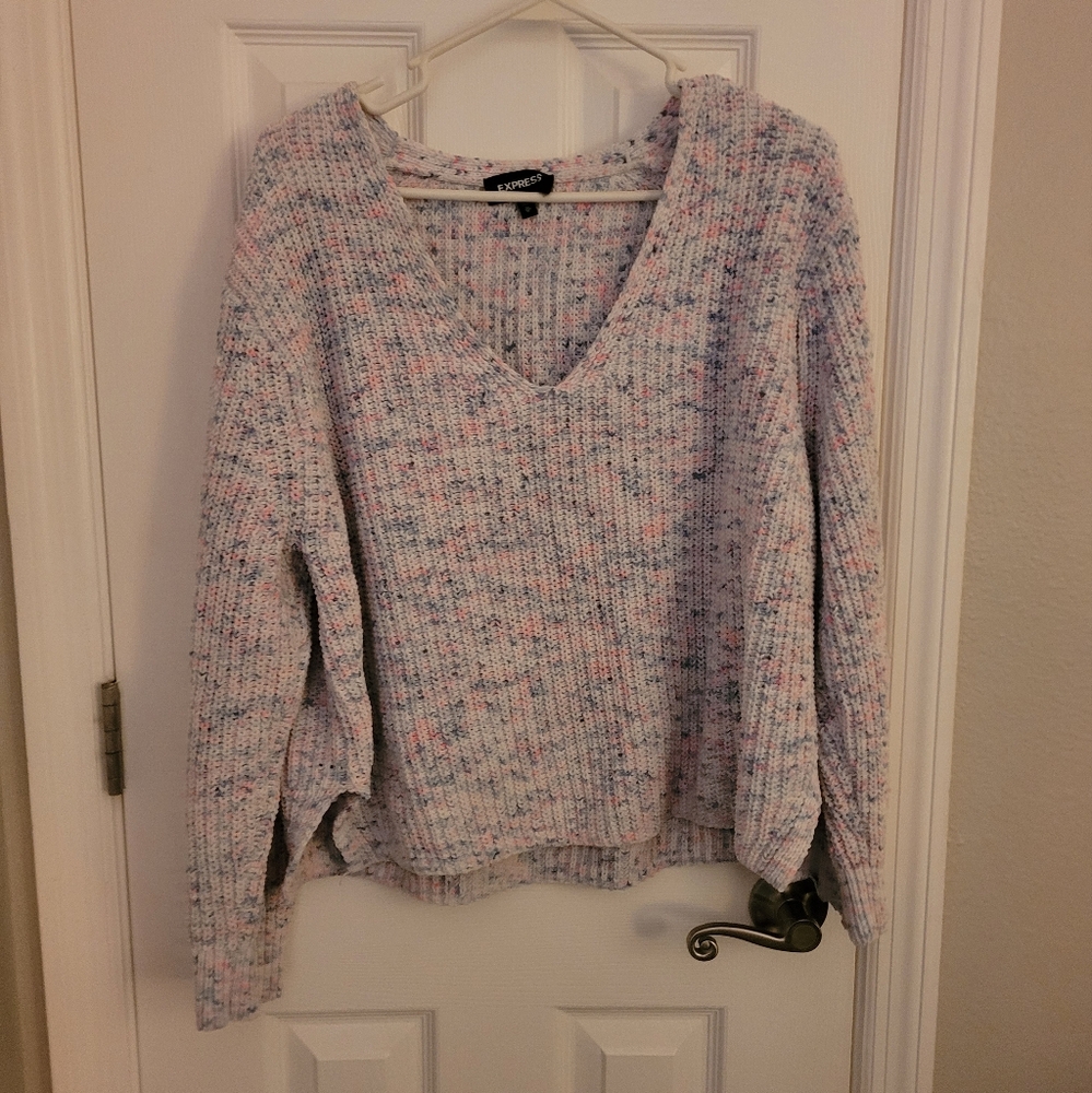 RARE Vintage Express V-neck sweater, medium. Pastel Colors Cropped